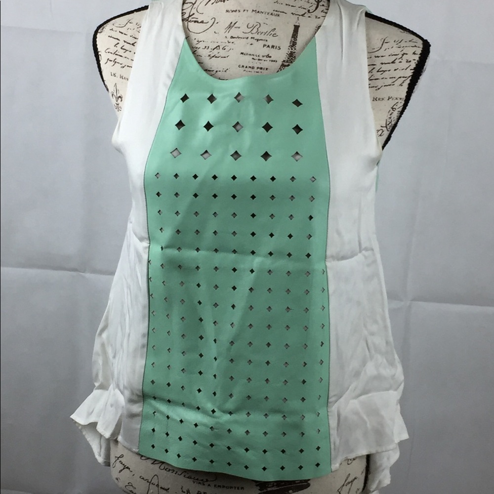New women's T-shirt